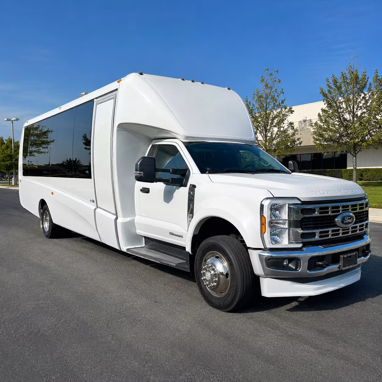 airport shuttle buses to and from ontario international airport