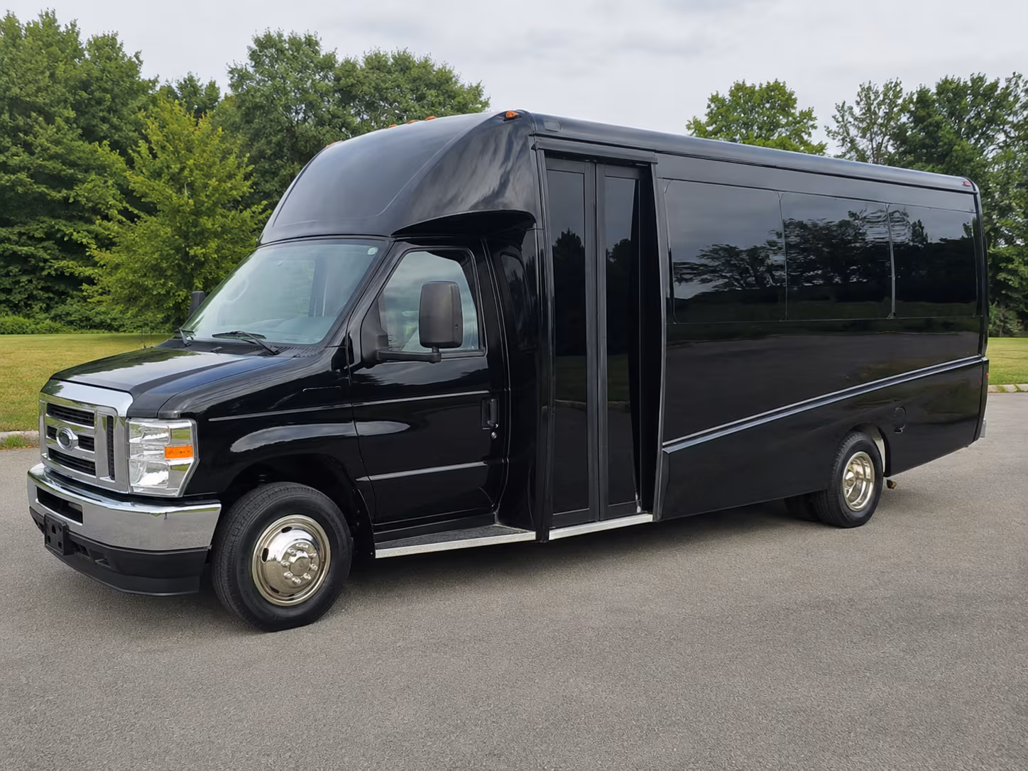 ontario concert transportation onboard seating