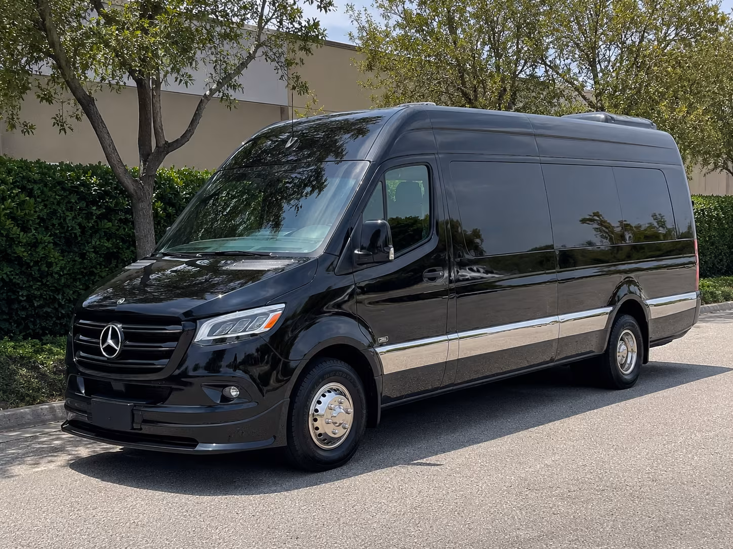Ontario Corporate Event Transportation